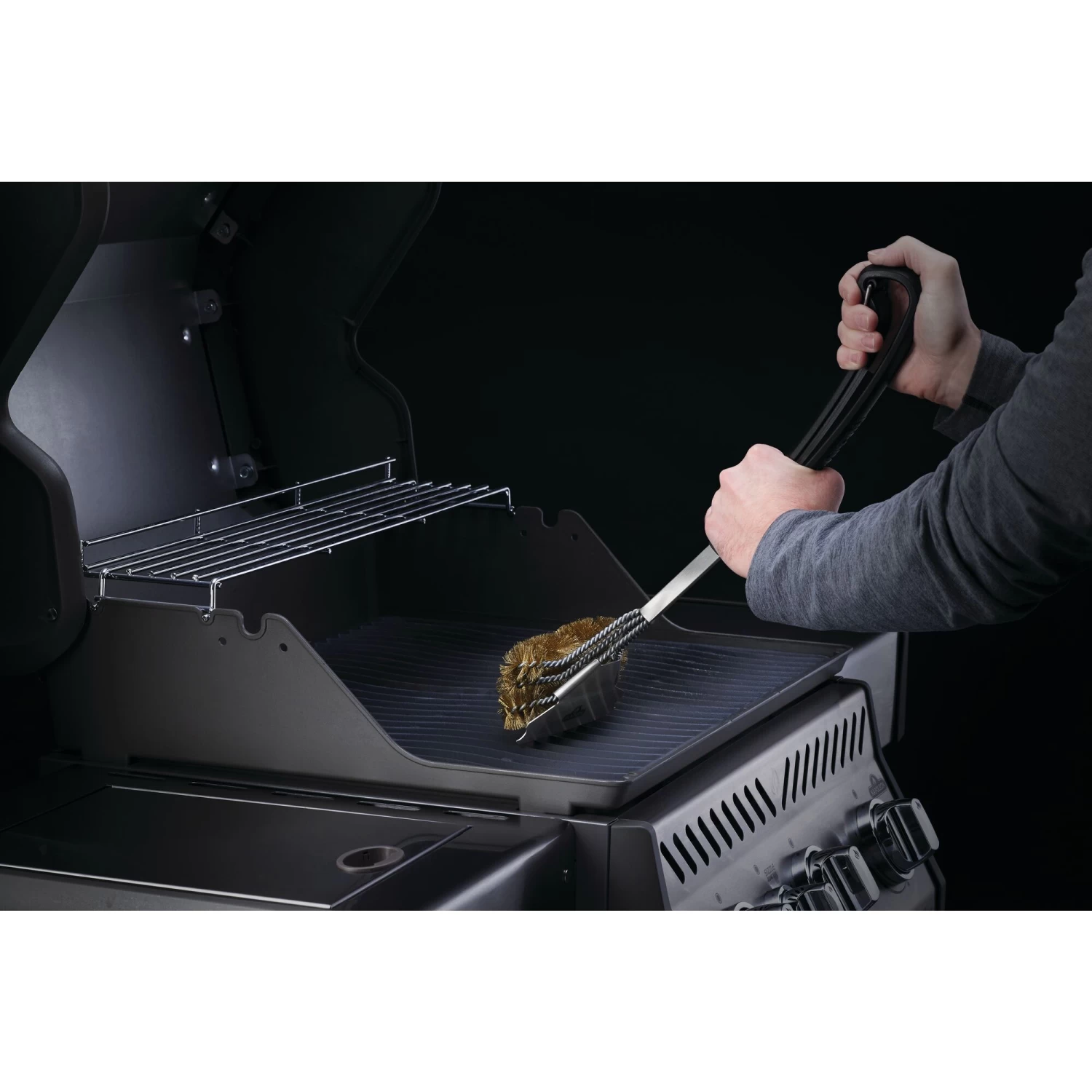 Napoleon Triple-Row Grill Brush With Brass Bristles - Image 2