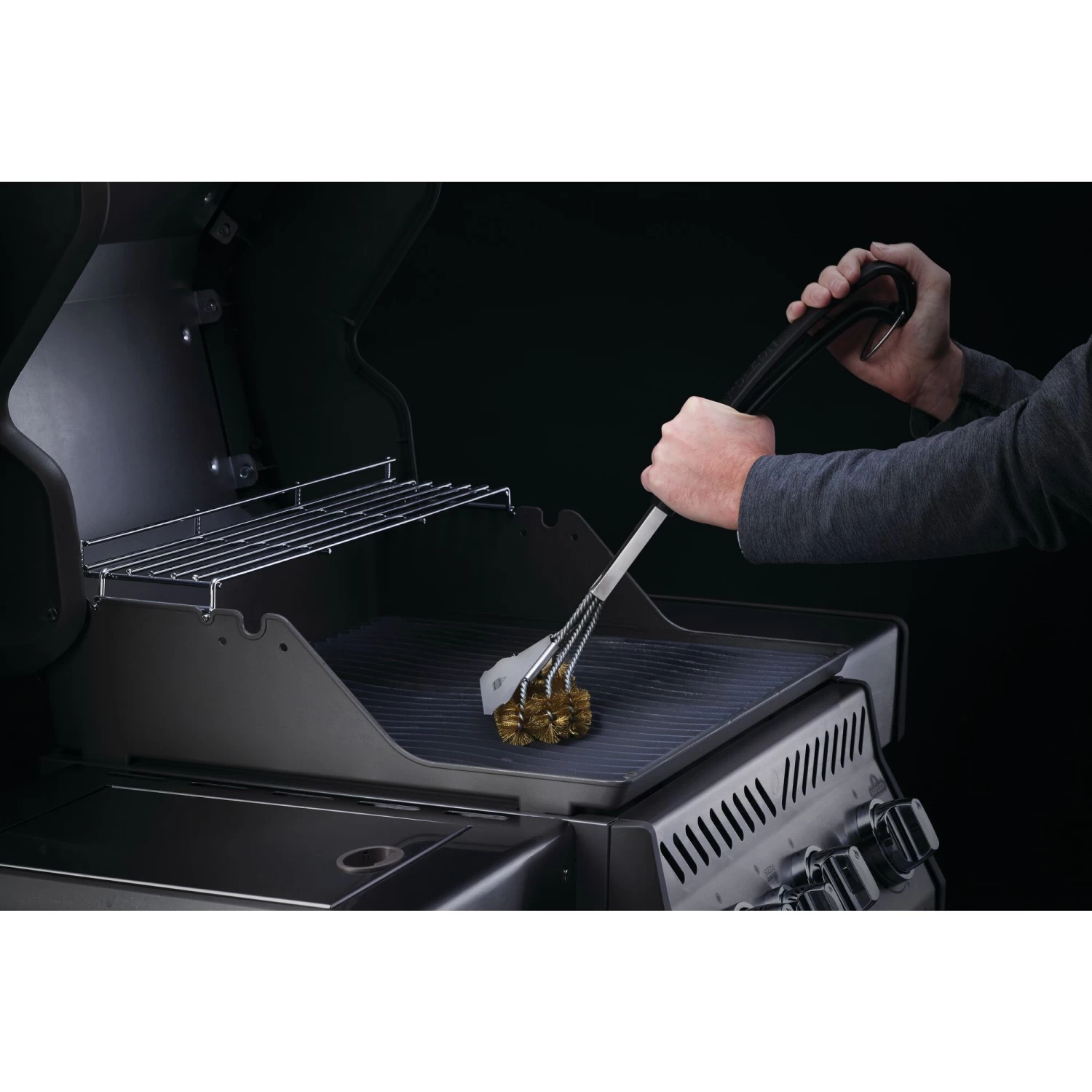 Napoleon Triple-Row Grill Brush With Brass Bristles - Image 3