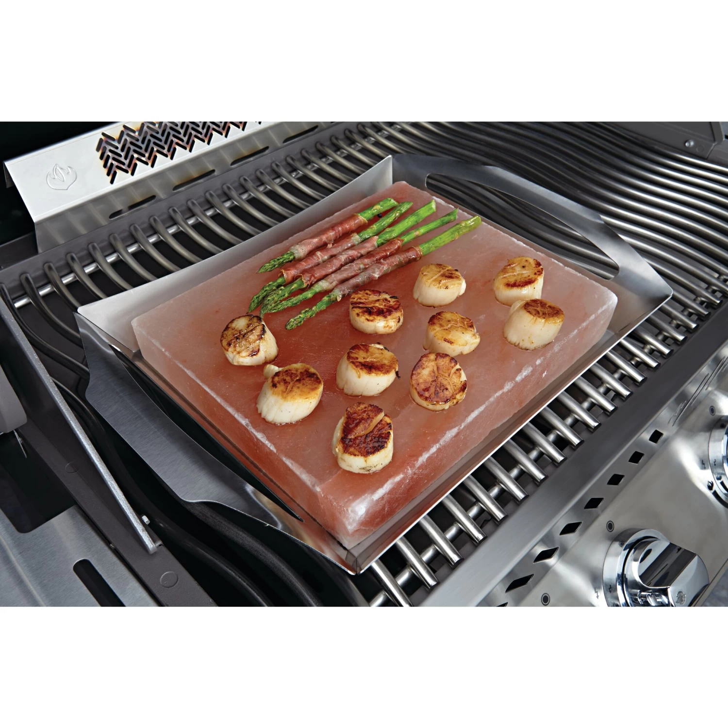 Napoleon Himalayan Salt Block With PRO Grill Topper - Image 3