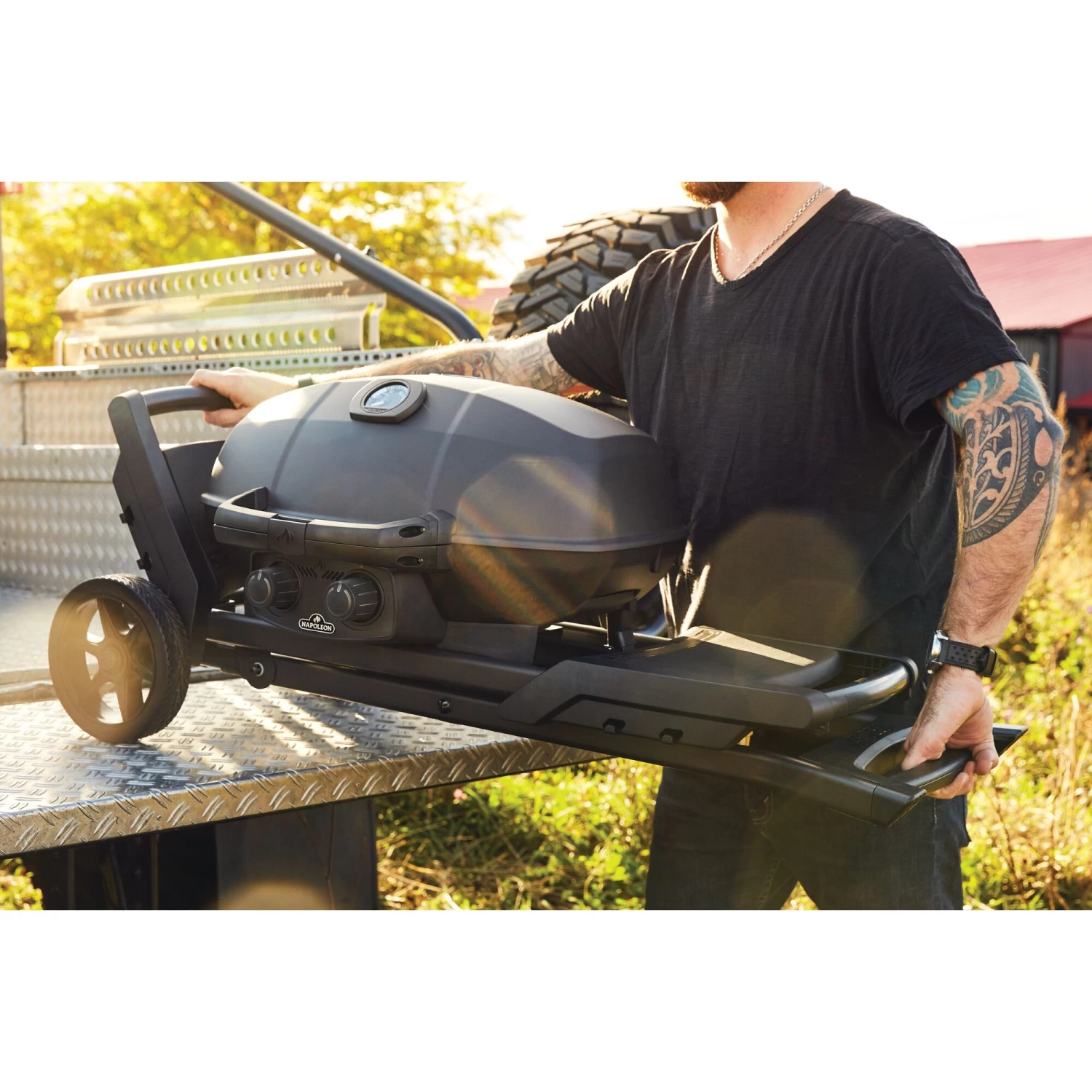 Napoleon Phantom TravelQ PRO 285 Portable Gas Grill With Scissor Cart - Image 5