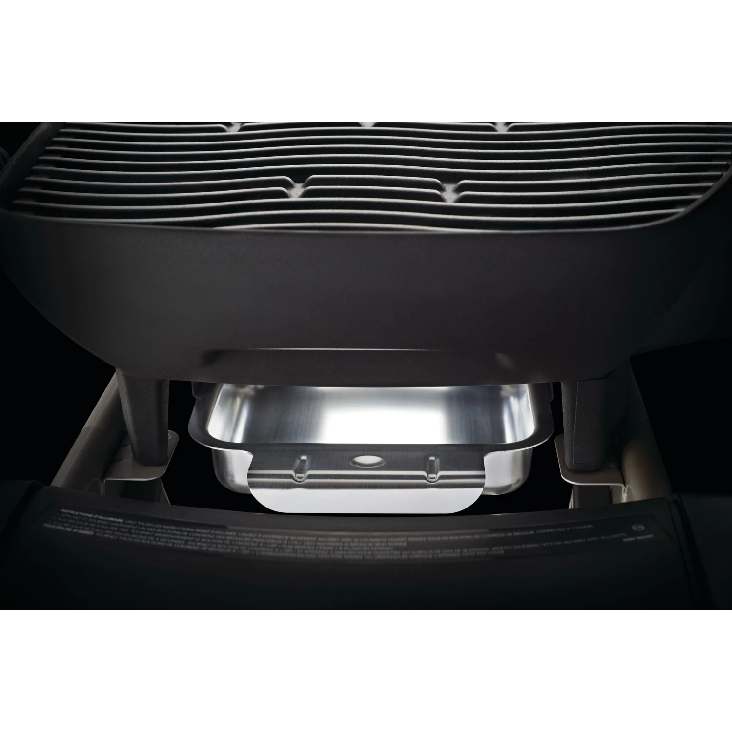 Napoleon TravelQ 285 Portable Propane Gas Grill With Griddle - Red - Image 5