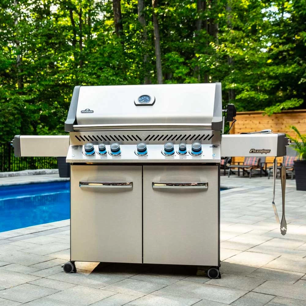 Napoleon Prestige 665 RSIB Natural Gas With Infrared Side & Rear Burners - Stainless Steel - Image 4