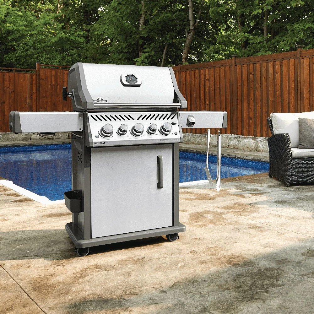 Napoleon Rogue SE 425 RSIB Propane Gas Grill With Infrared Rear & Side Burner - Stainless Steel - Image 2