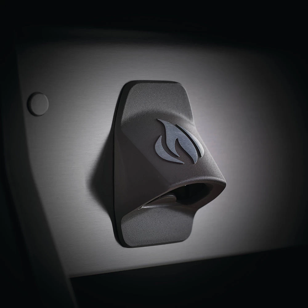 Napoleon Rogue SE 525 RSIB Propane Gas Grill With Infrared Rear & Side Burner - Stainless Steel - Image 10