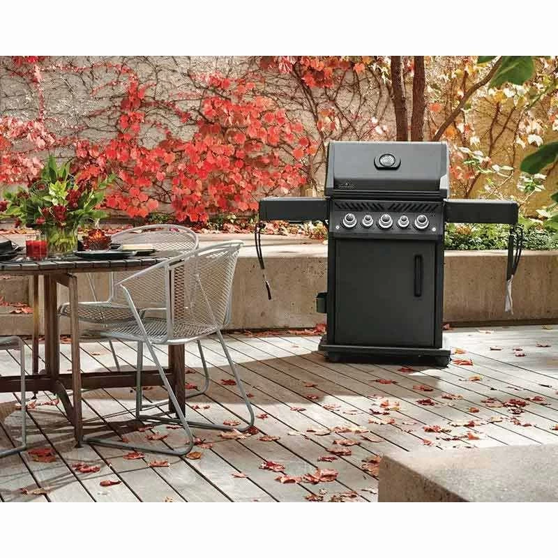 Napoleon Grills Phantom Rogue 425 RSIB Gas Grill - Image 20