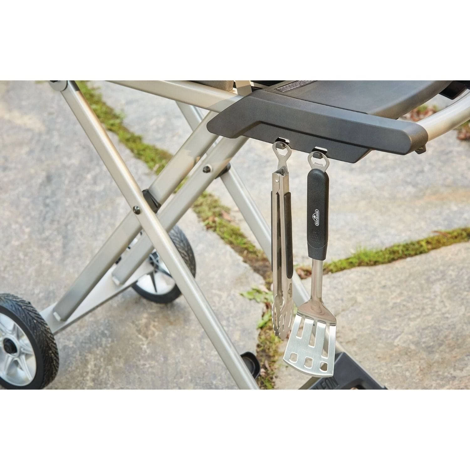 Napoleon Grills Travel PRO285X Portable Grill On Scissor Cart - Image 4